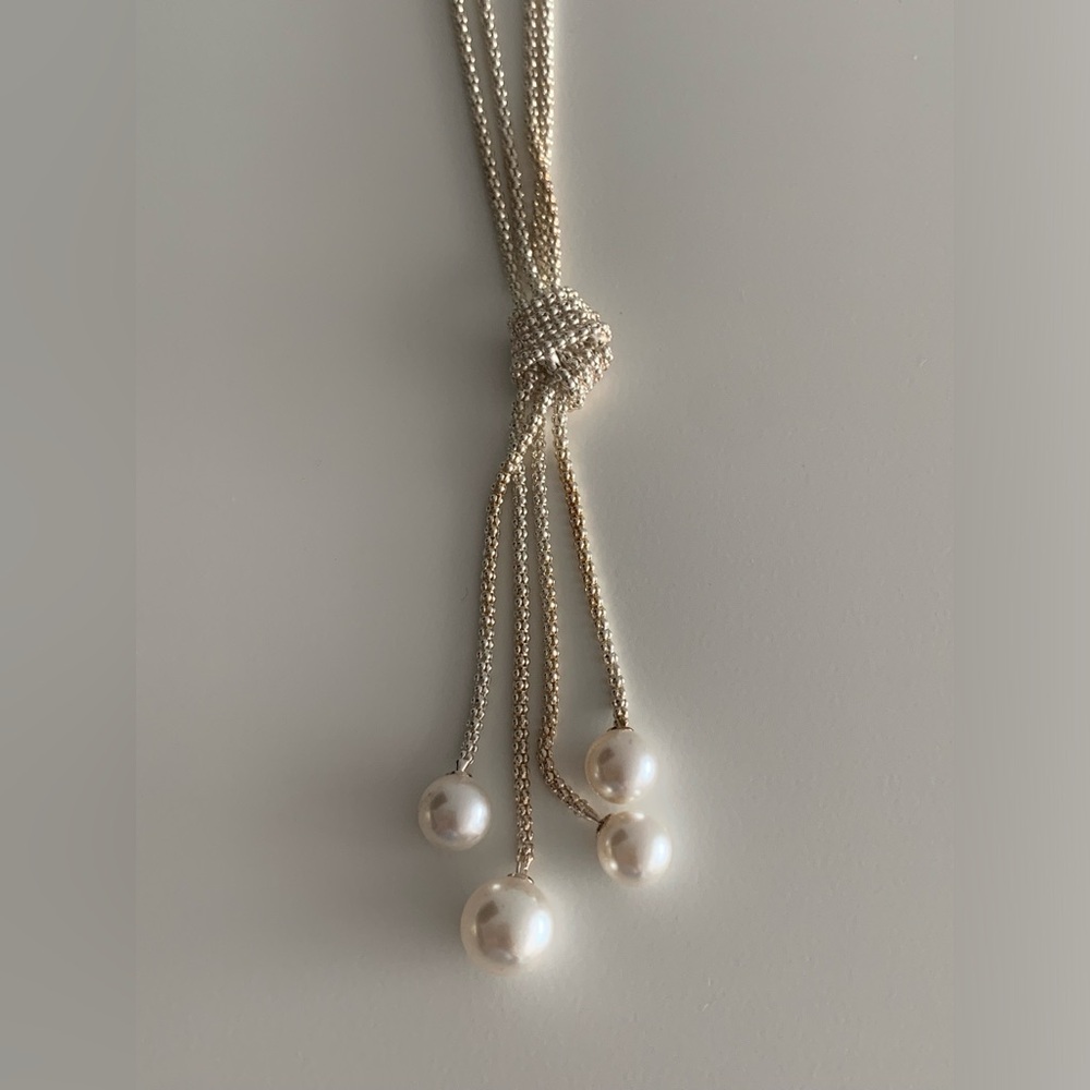Faux Pearl Silver Necklace - Picture 3 of 5